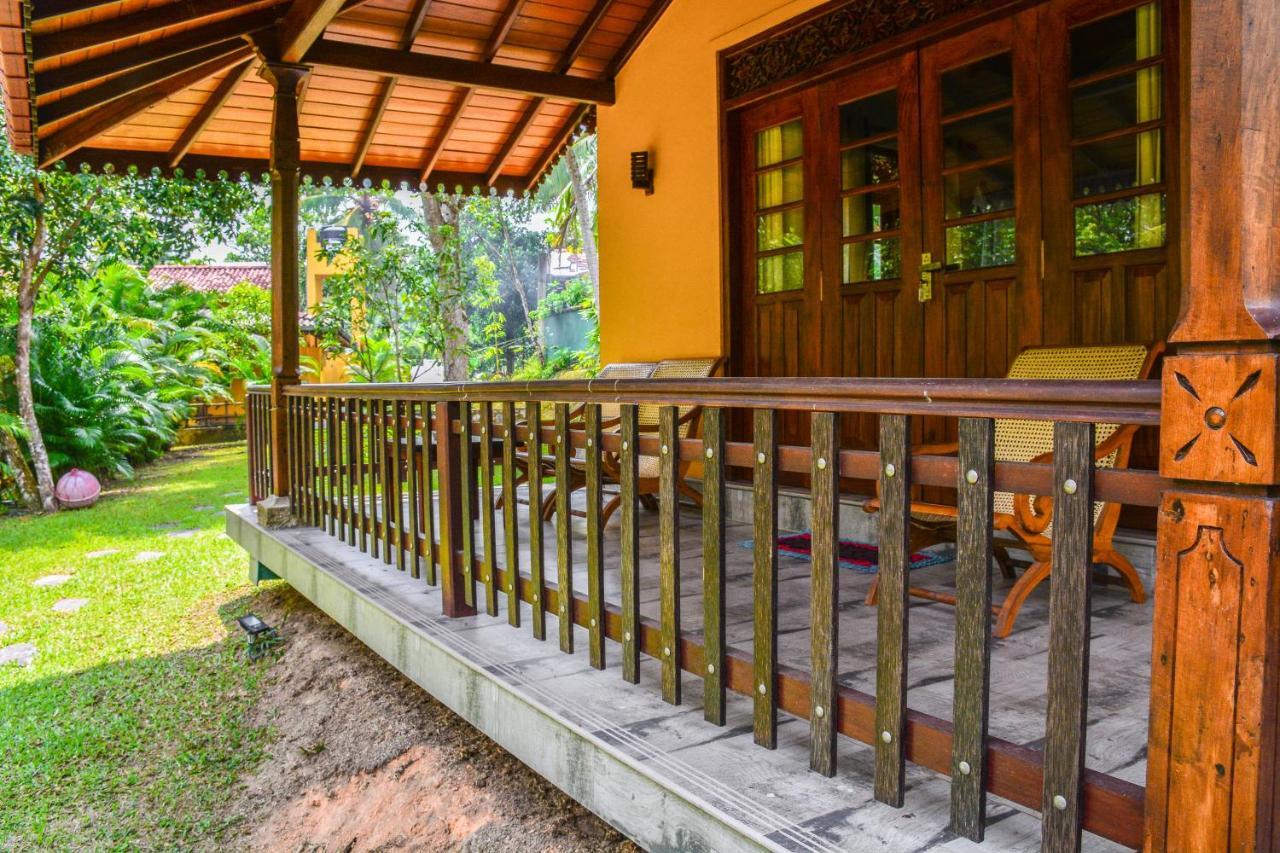 Araliya Gardens Hotel Hikkaduwa Bagian luar foto