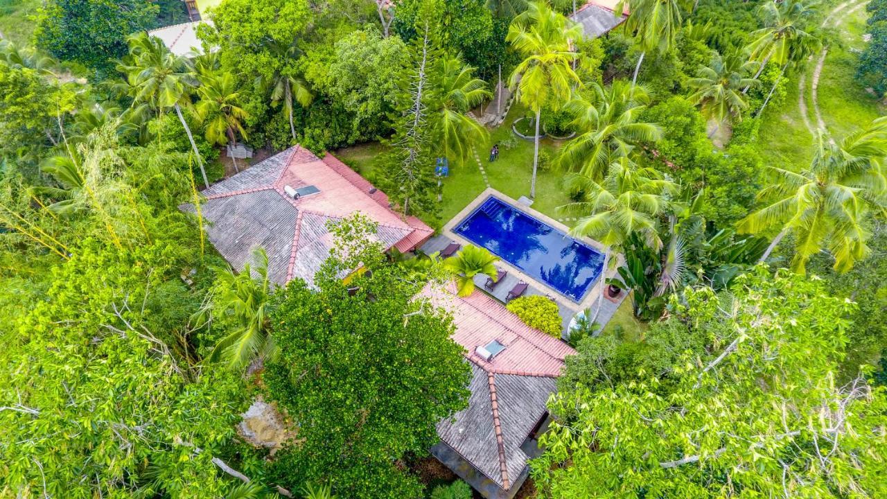 Araliya Gardens Hotel Hikkaduwa Bagian luar foto
