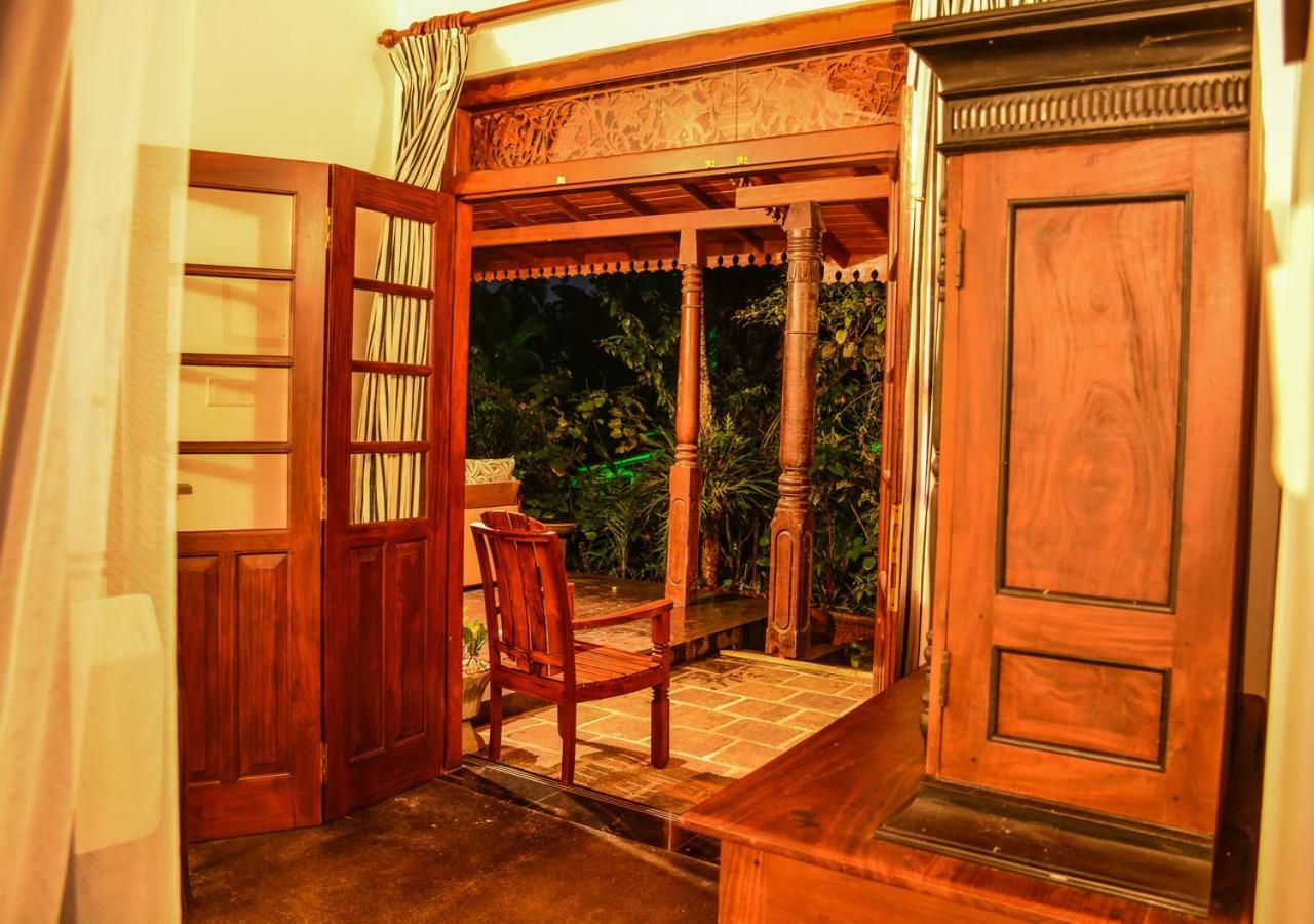 Araliya Gardens Hotel Hikkaduwa Bagian luar foto