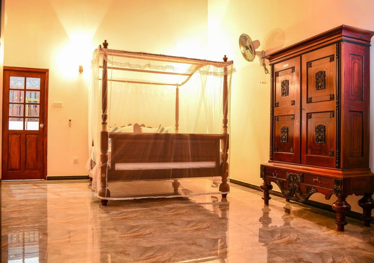 Araliya Gardens Hotel Hikkaduwa Bagian luar foto