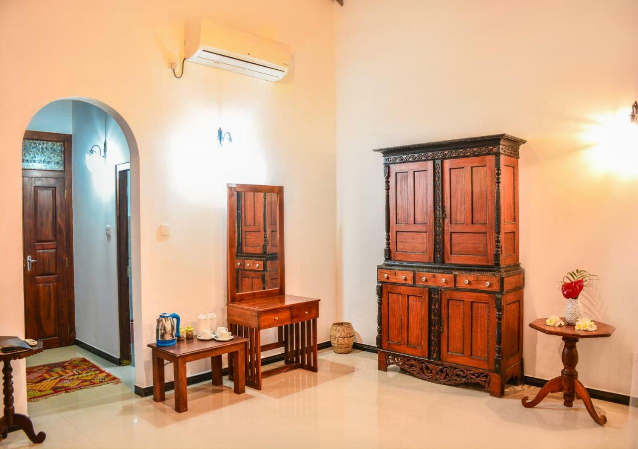 Araliya Gardens Hotel Hikkaduwa Bagian luar foto