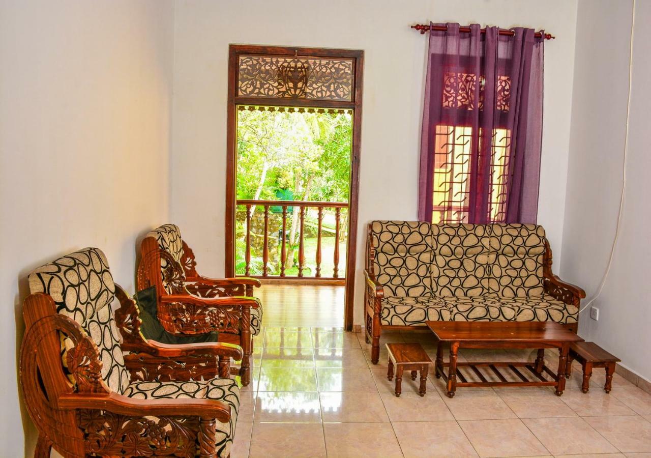 Araliya Gardens Hotel Hikkaduwa Bagian luar foto