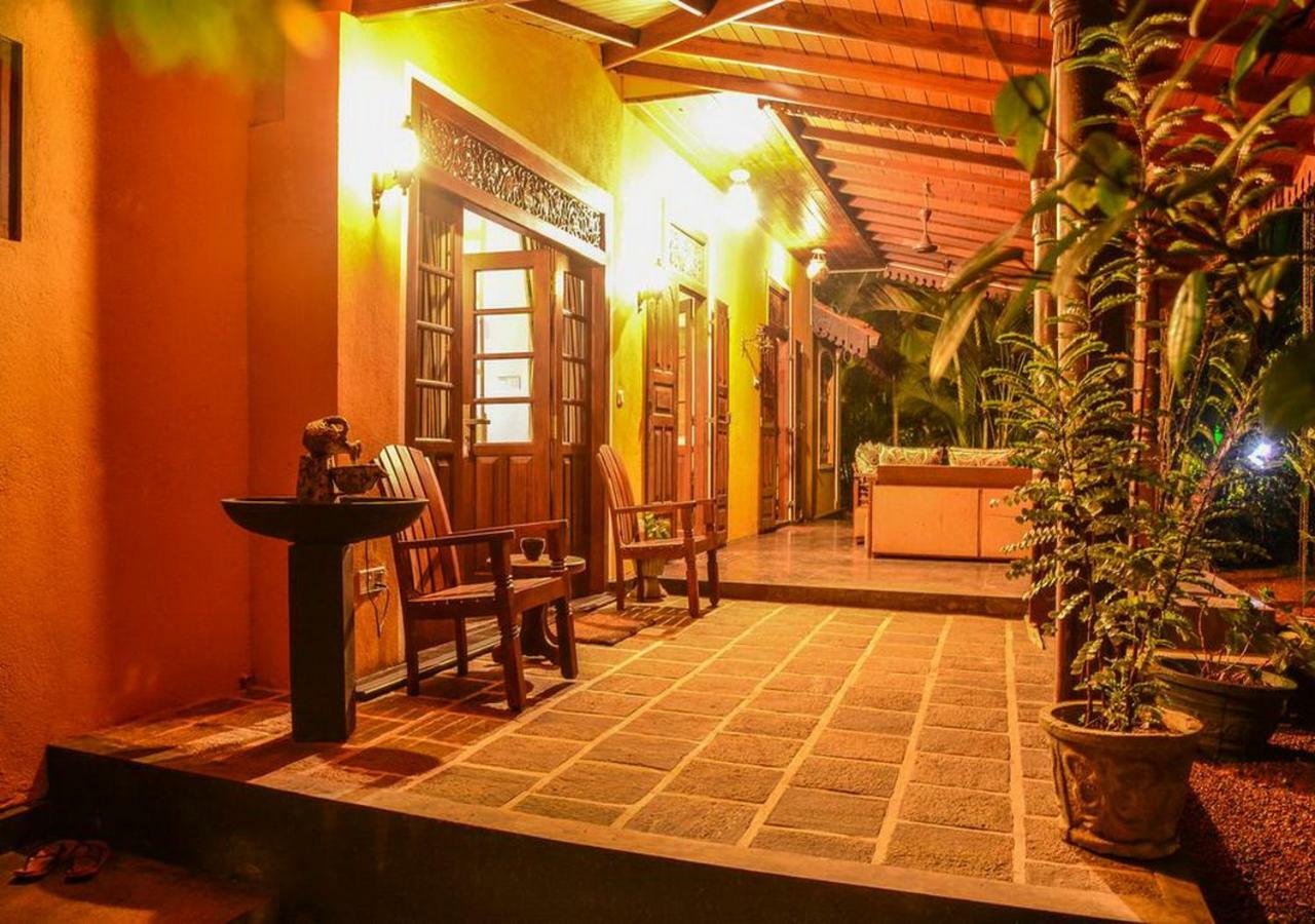 Araliya Gardens Hotel Hikkaduwa Bagian luar foto